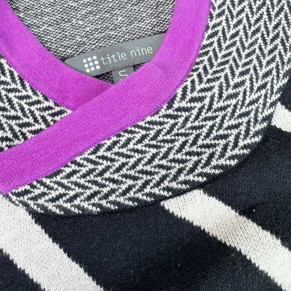 Title Nine Dress Women Sm Black Geometric Merino Wool Long-Sleeve Midi Comfort - Picture 5 of 9